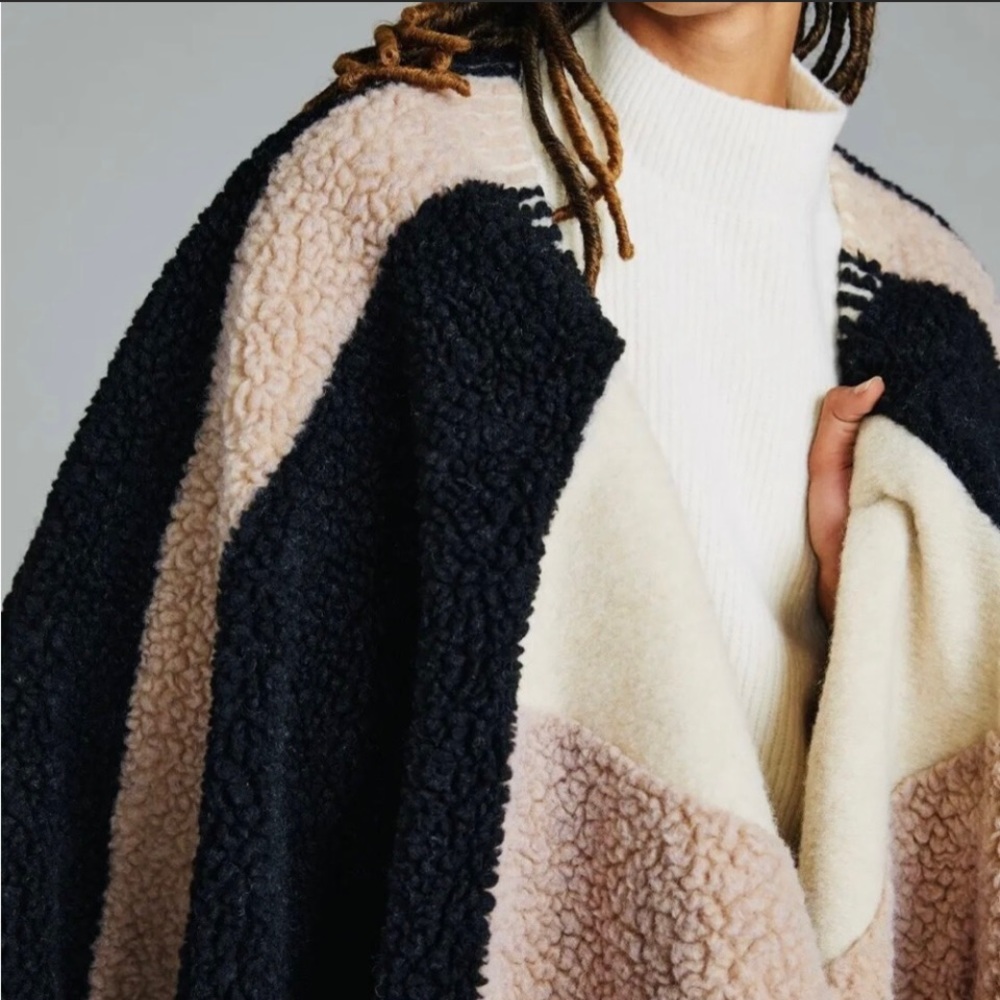 ANTHROPOLOGIE “ PONCHO” DUSK & DAWN CAPELET WOOL BLEND PATCHWORK CAPE ONE SIZE - Picture 6 of 16